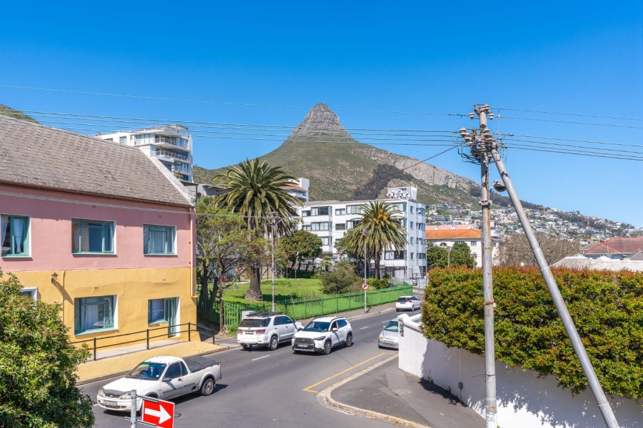 To Let 3 Bedroom Property for Rent in Sea Point Western Cape